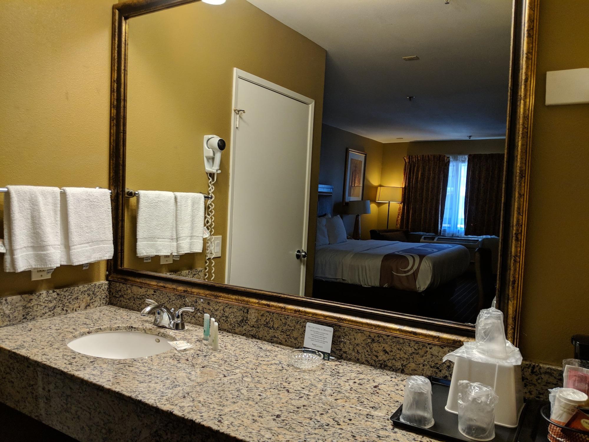 Quality Inn & Suites Westminster Seal Beach Eksteriør billede