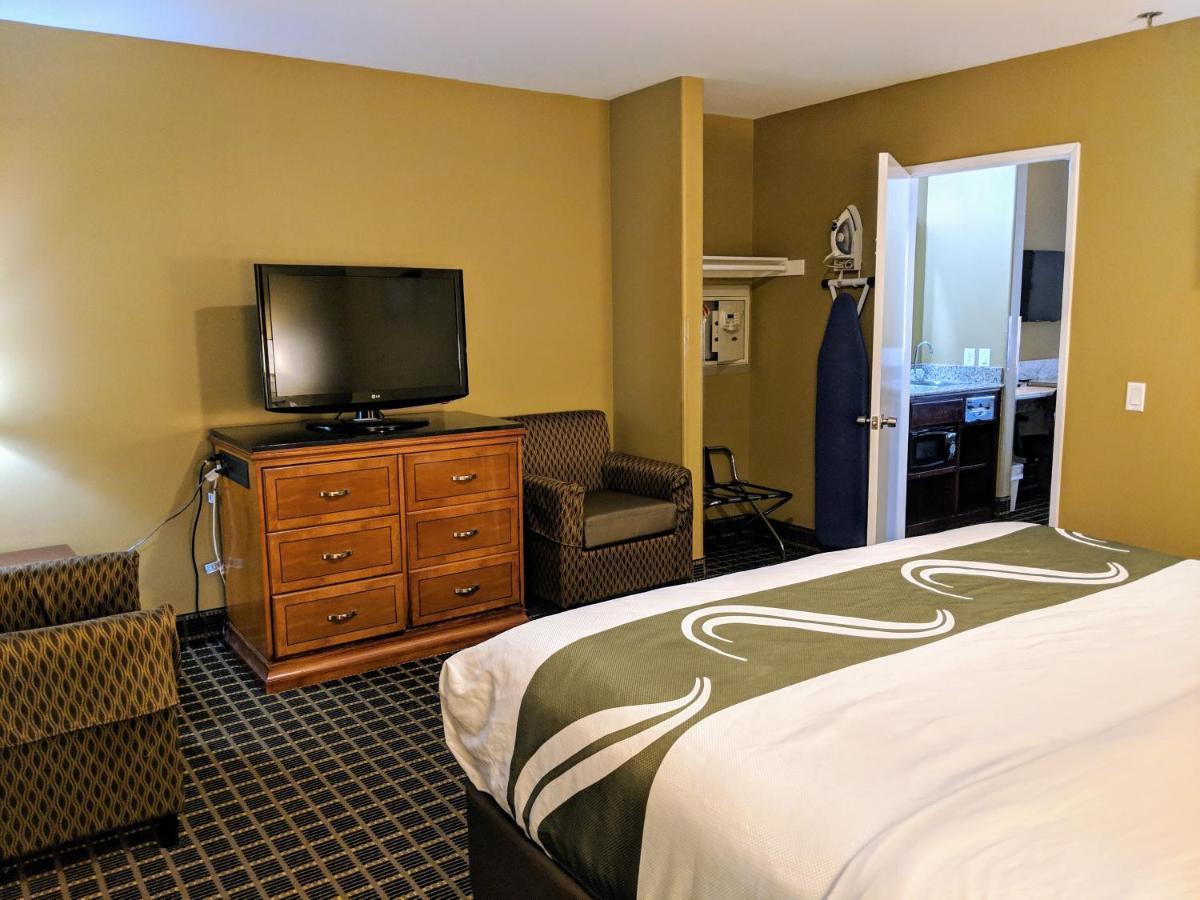 Quality Inn & Suites Westminster Seal Beach Eksteriør billede
