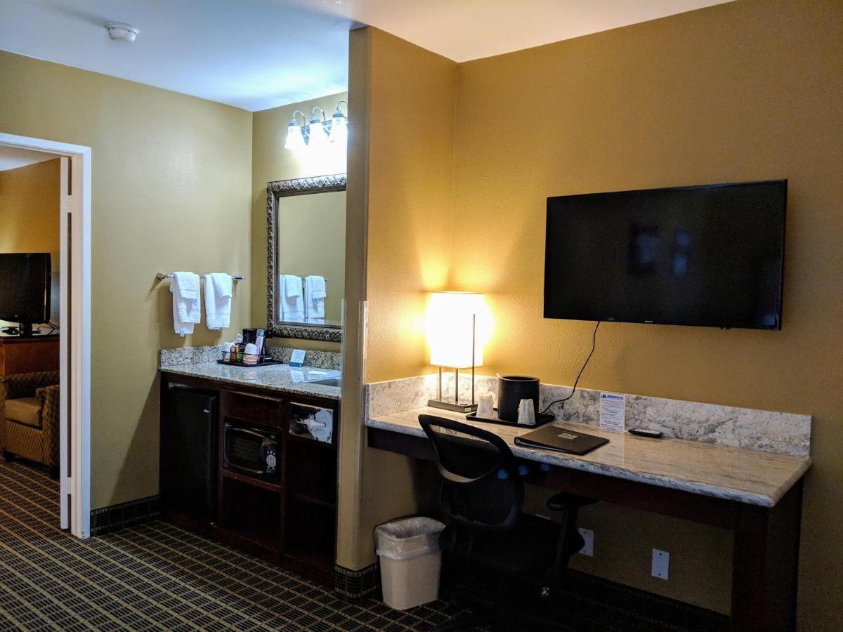 Quality Inn & Suites Westminster Seal Beach Eksteriør billede