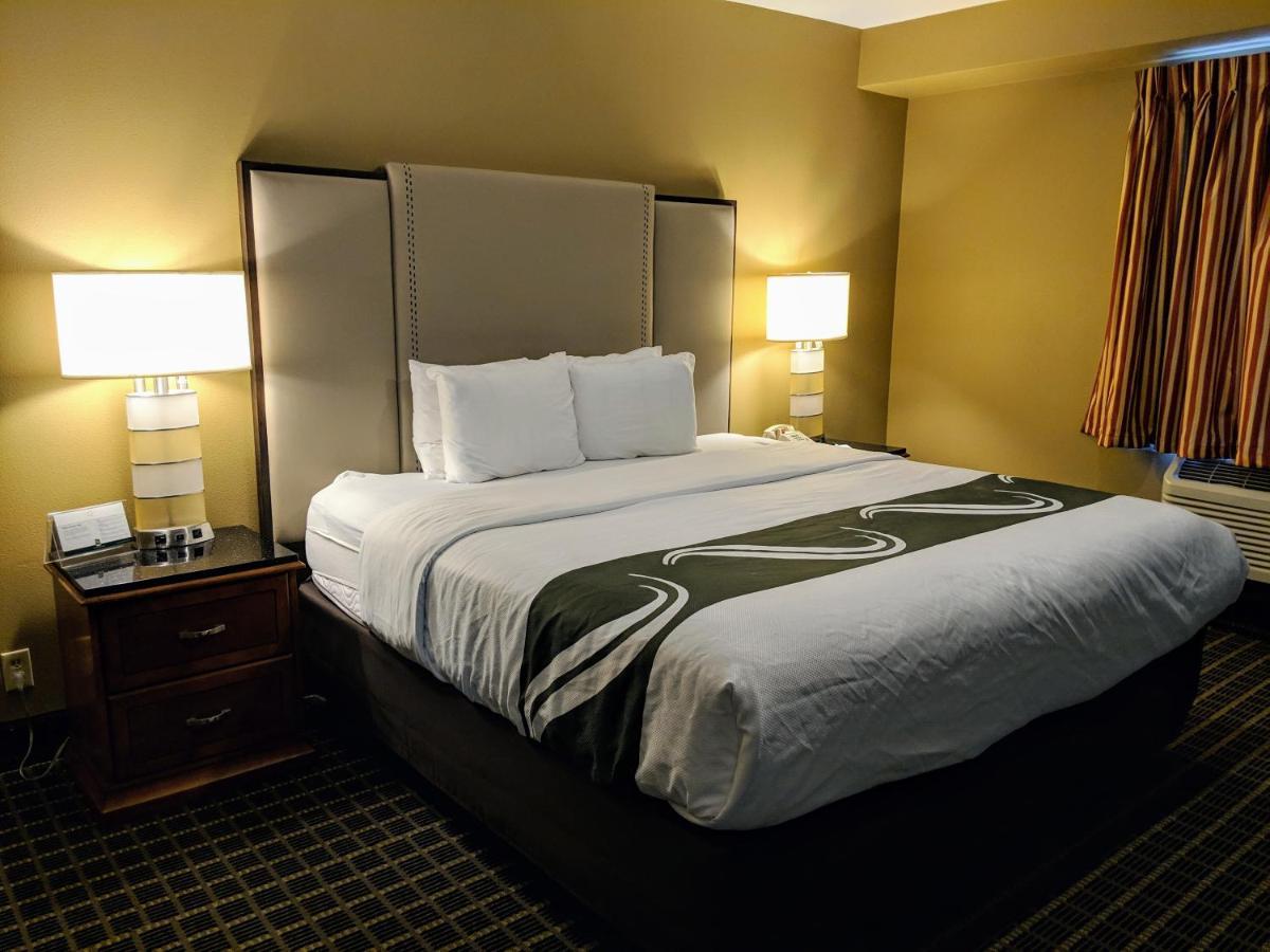 Quality Inn & Suites Westminster Seal Beach Eksteriør billede
