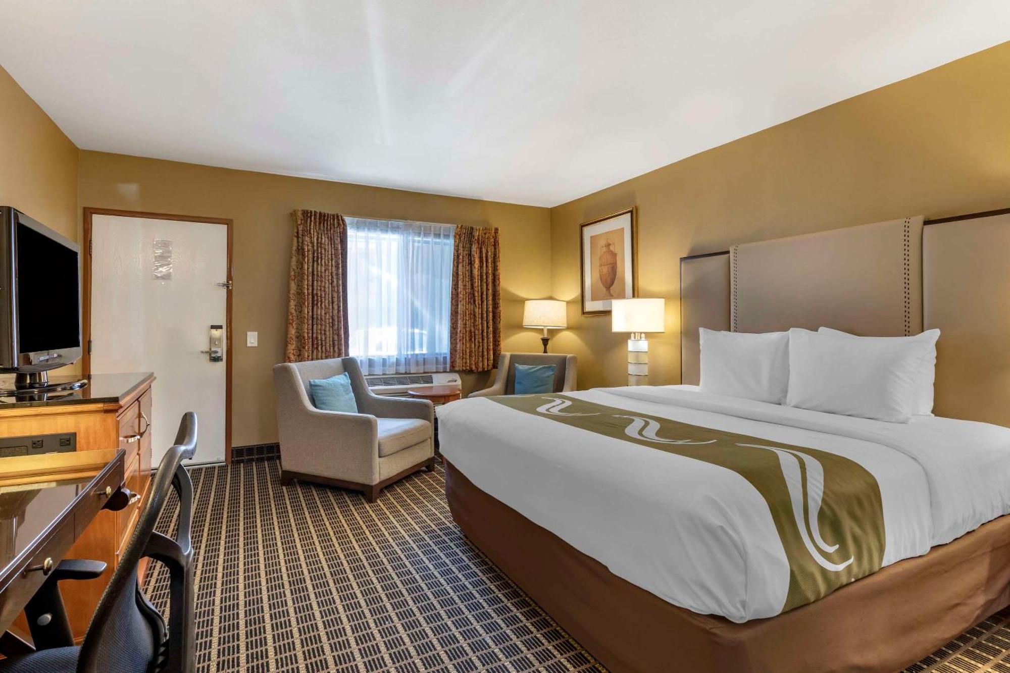 Quality Inn & Suites Westminster Seal Beach Eksteriør billede